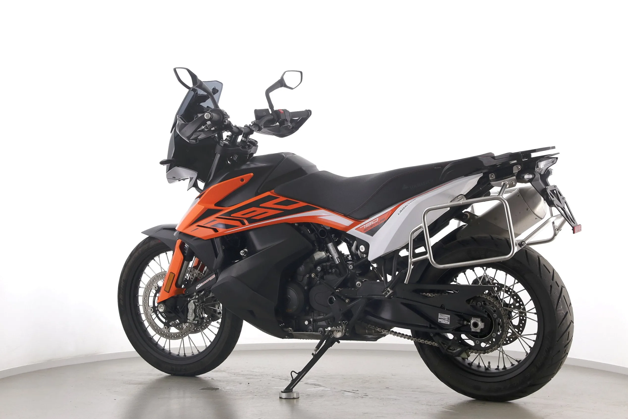 790 ADVENTURE