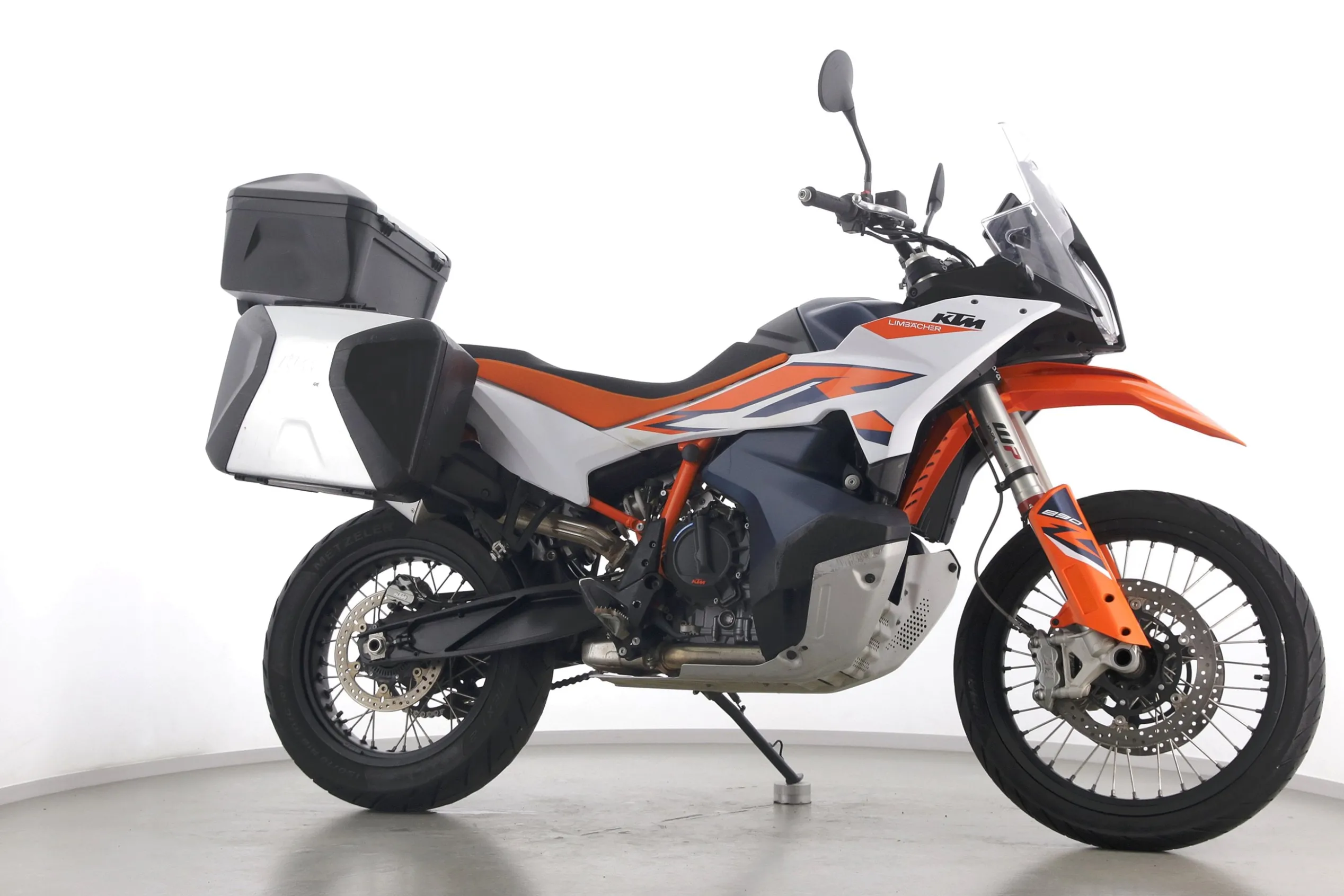 890 ADVENTURE R
