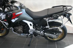 AFRICA TWIN 1100 DCT ES