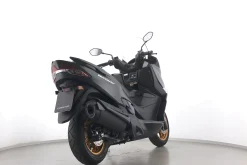 AN 400 BURGMAN