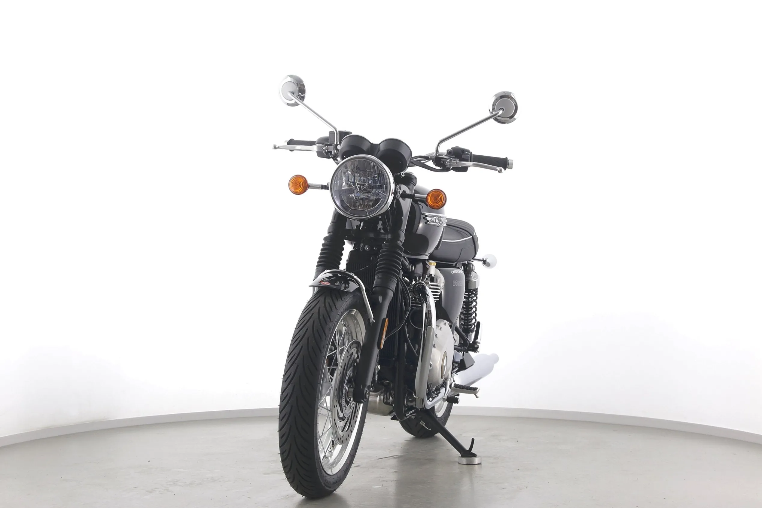BONNEVILLE T120 JET BLACK