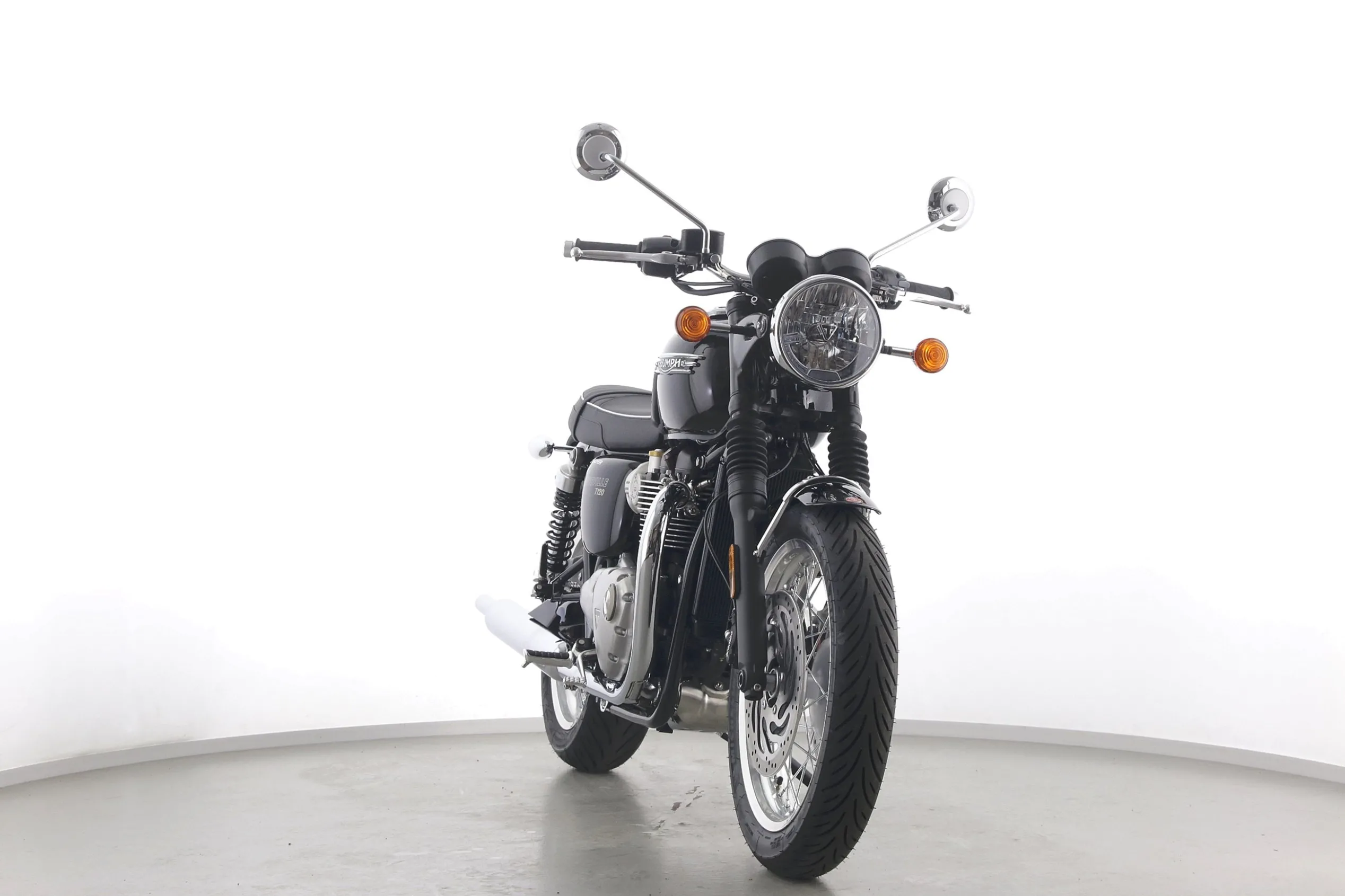 BONNEVILLE T120 JET BLACK