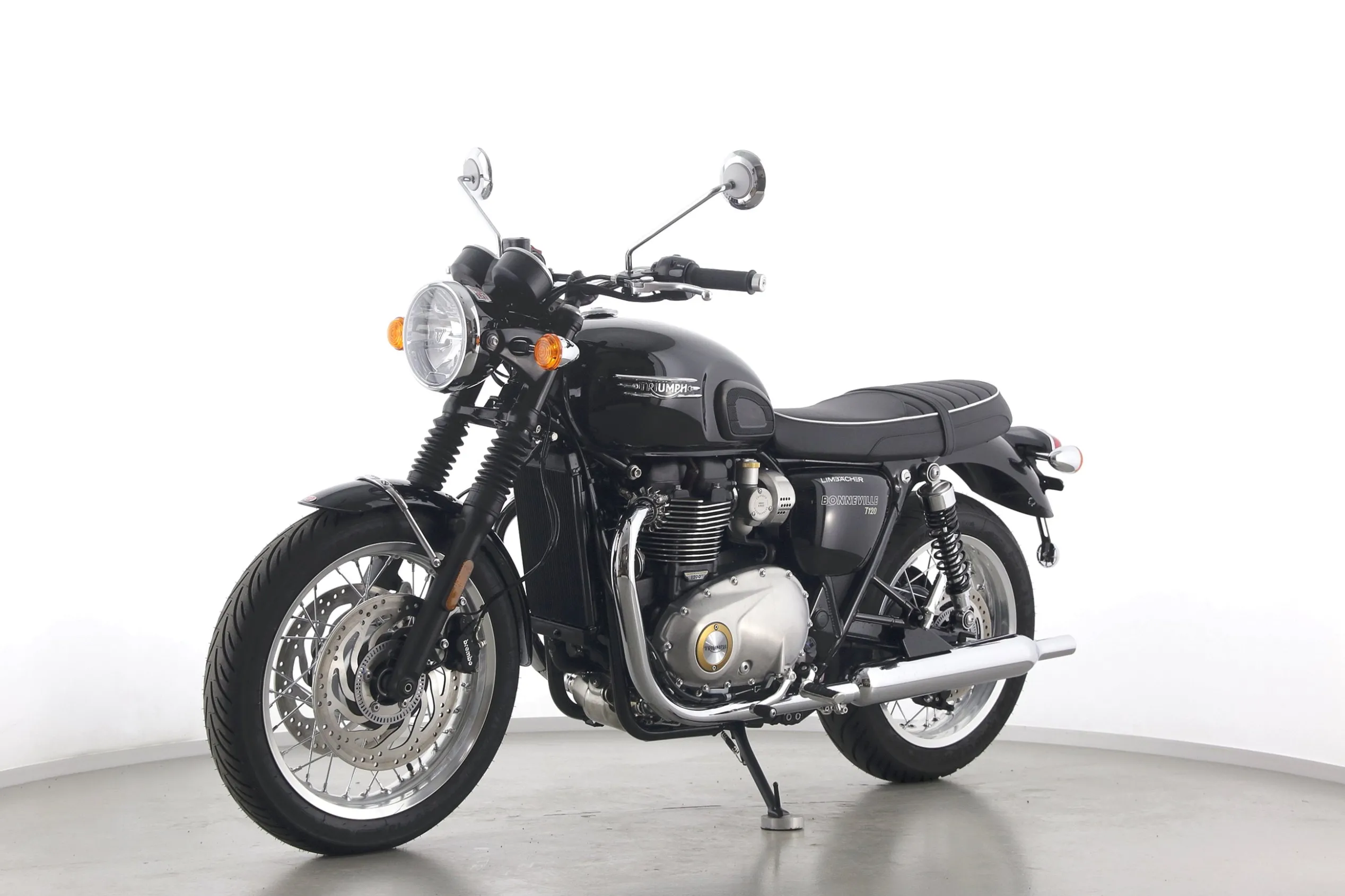 BONNEVILLE T120 JET BLACK