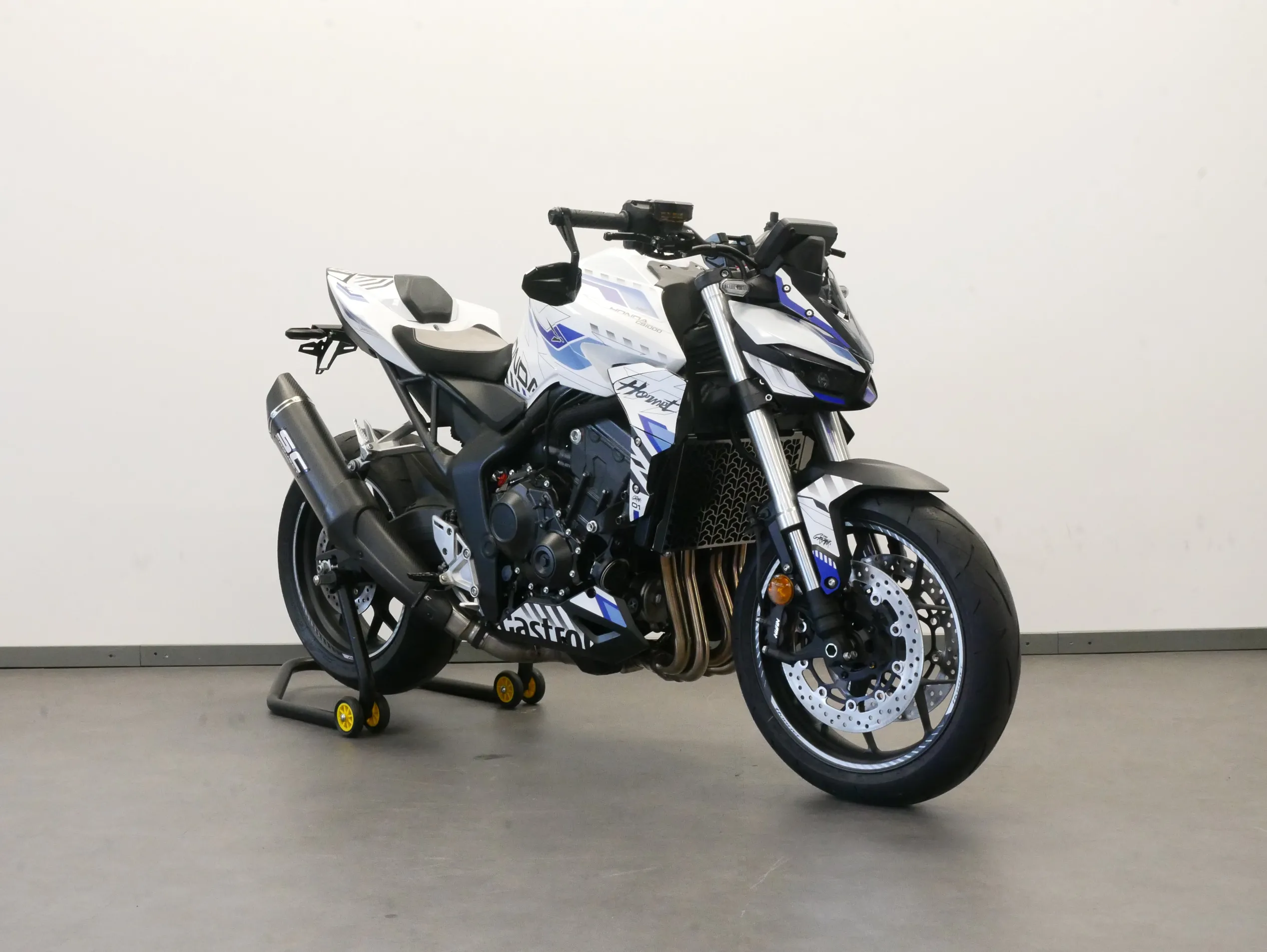 CB 1000 HORNET LLC