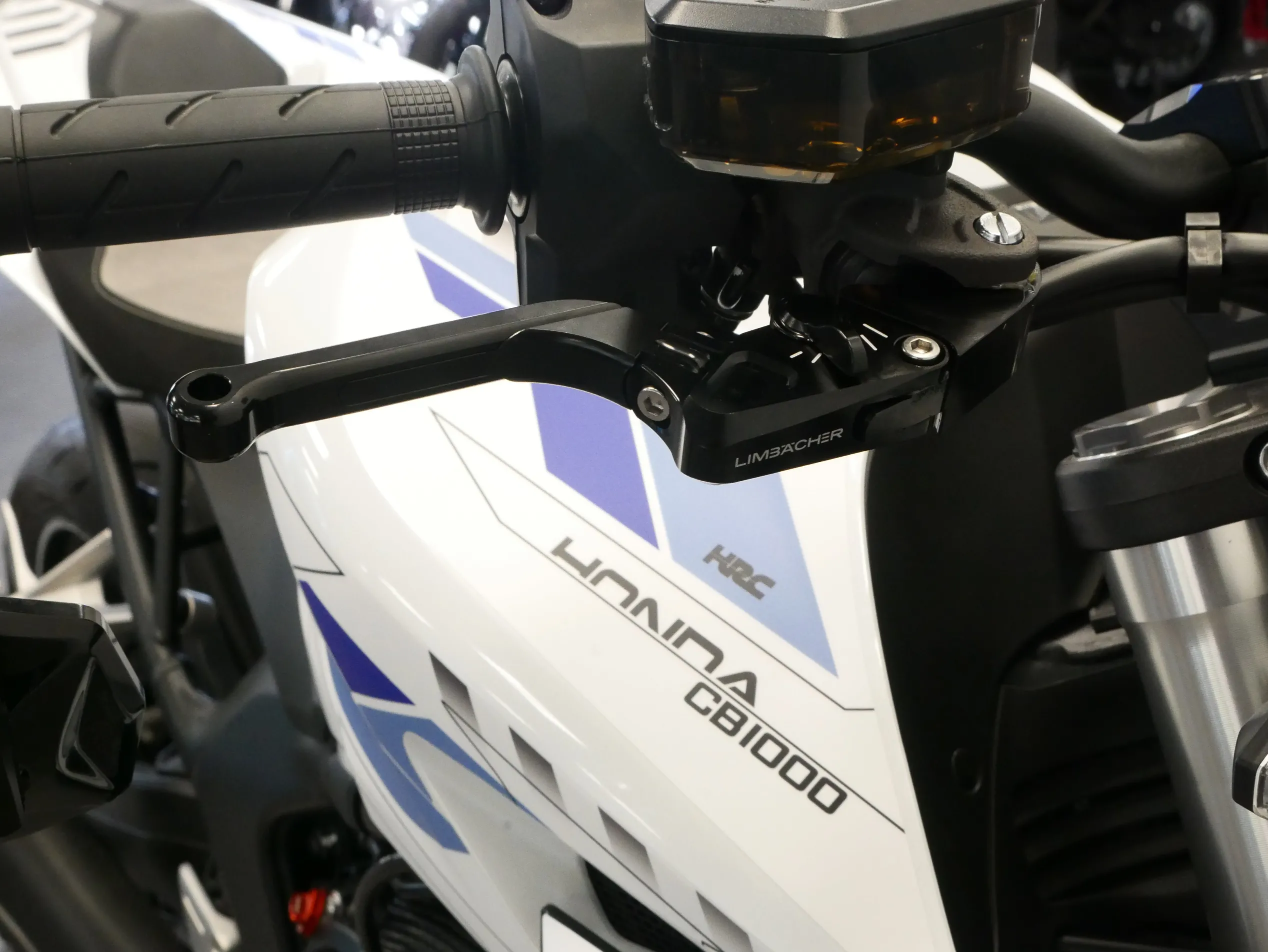 CB 1000 HORNET LLC