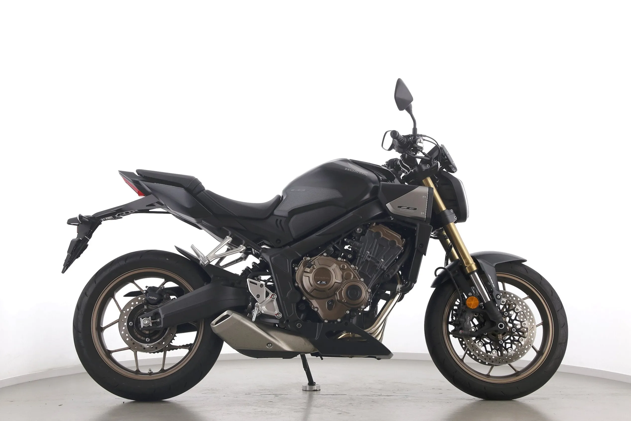 CB 650 R