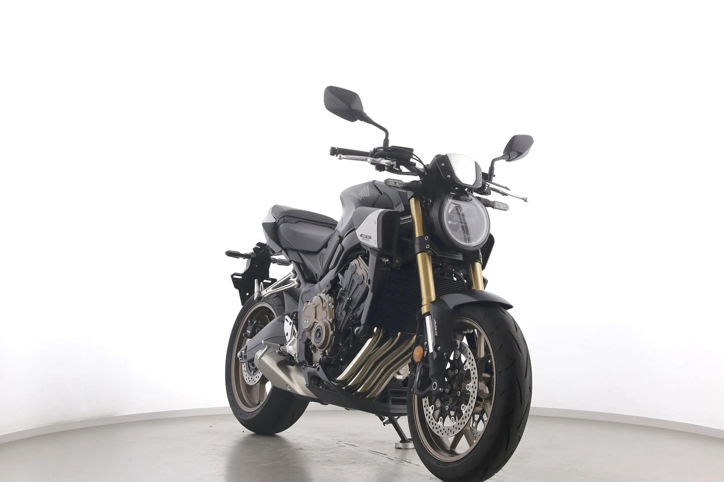 CB 650 R