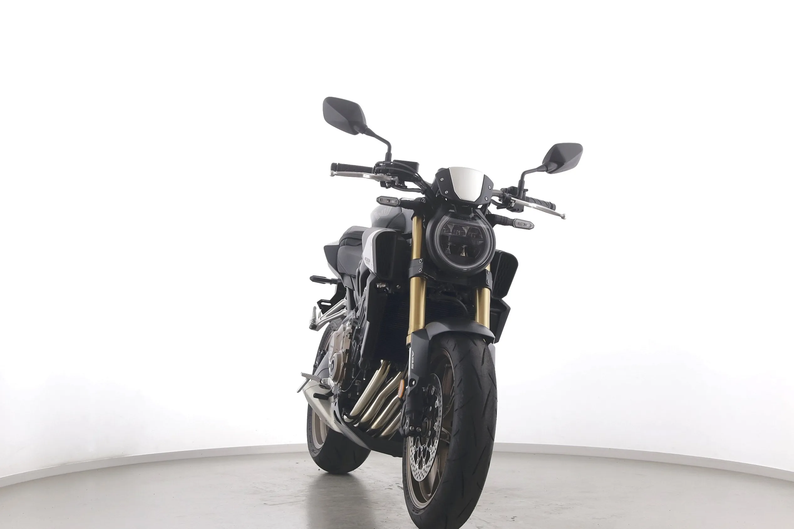 CB 650 R