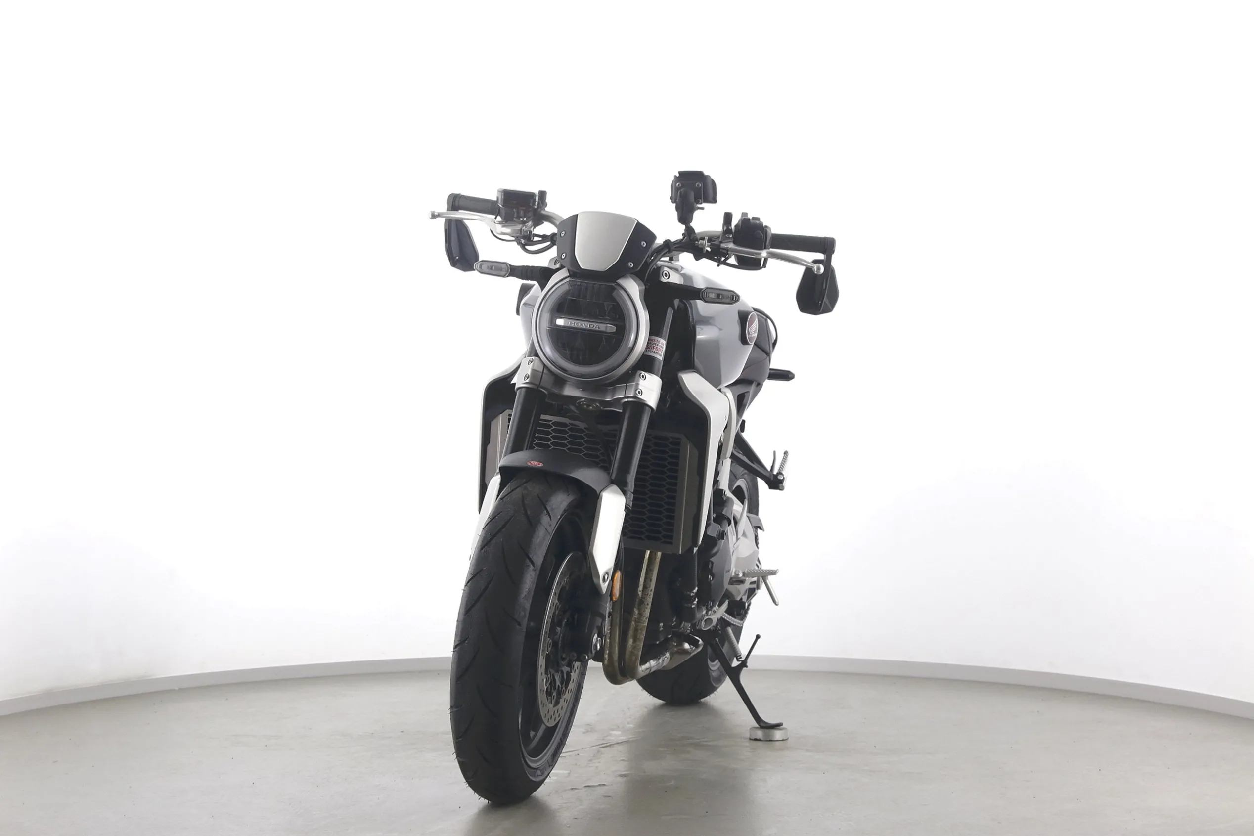 CB 1000 R +