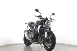 CB 1000 R PLUS