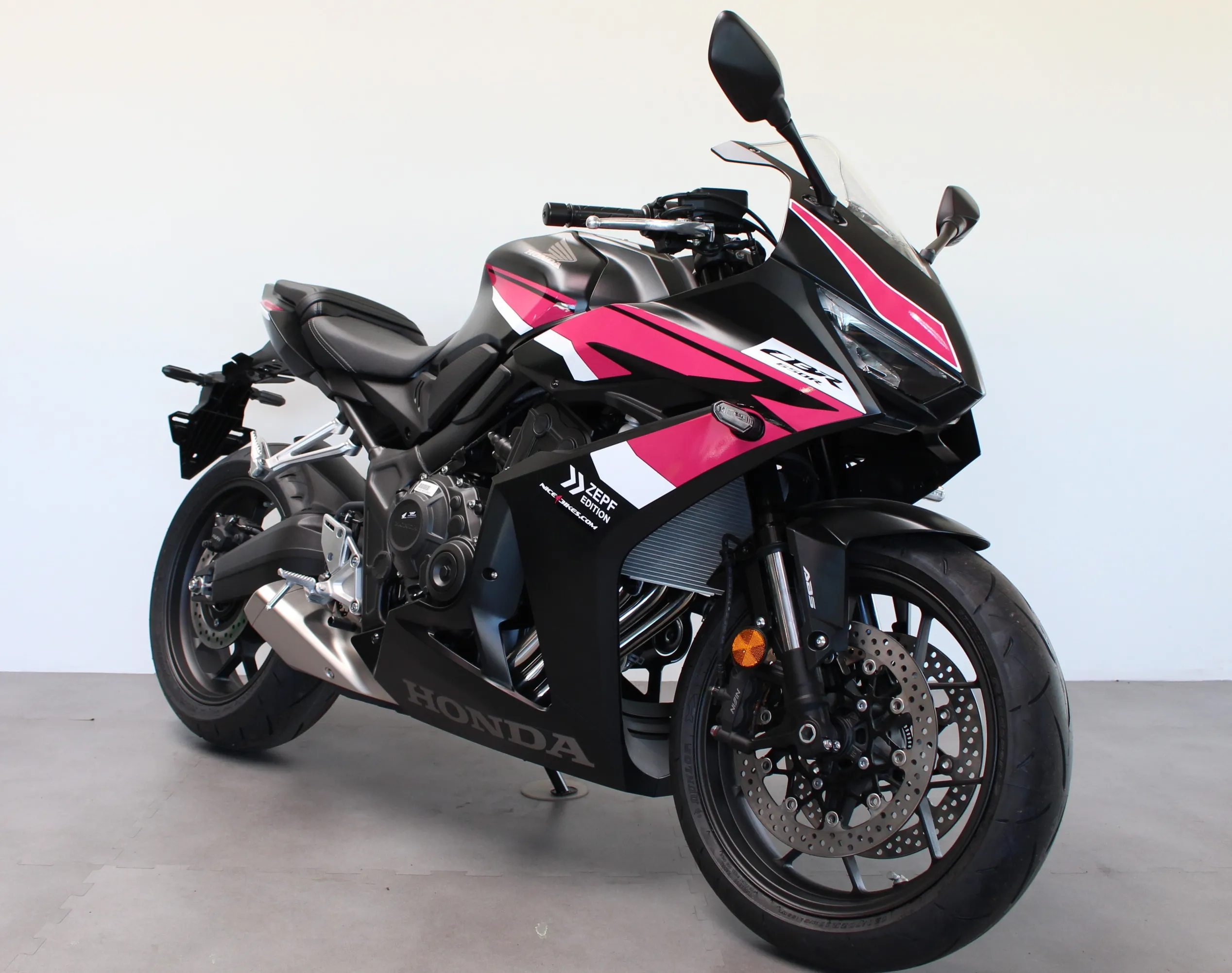 CBR 650 R