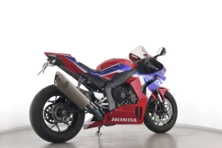 CBR 1000 RR-R FIREBLADE SC82