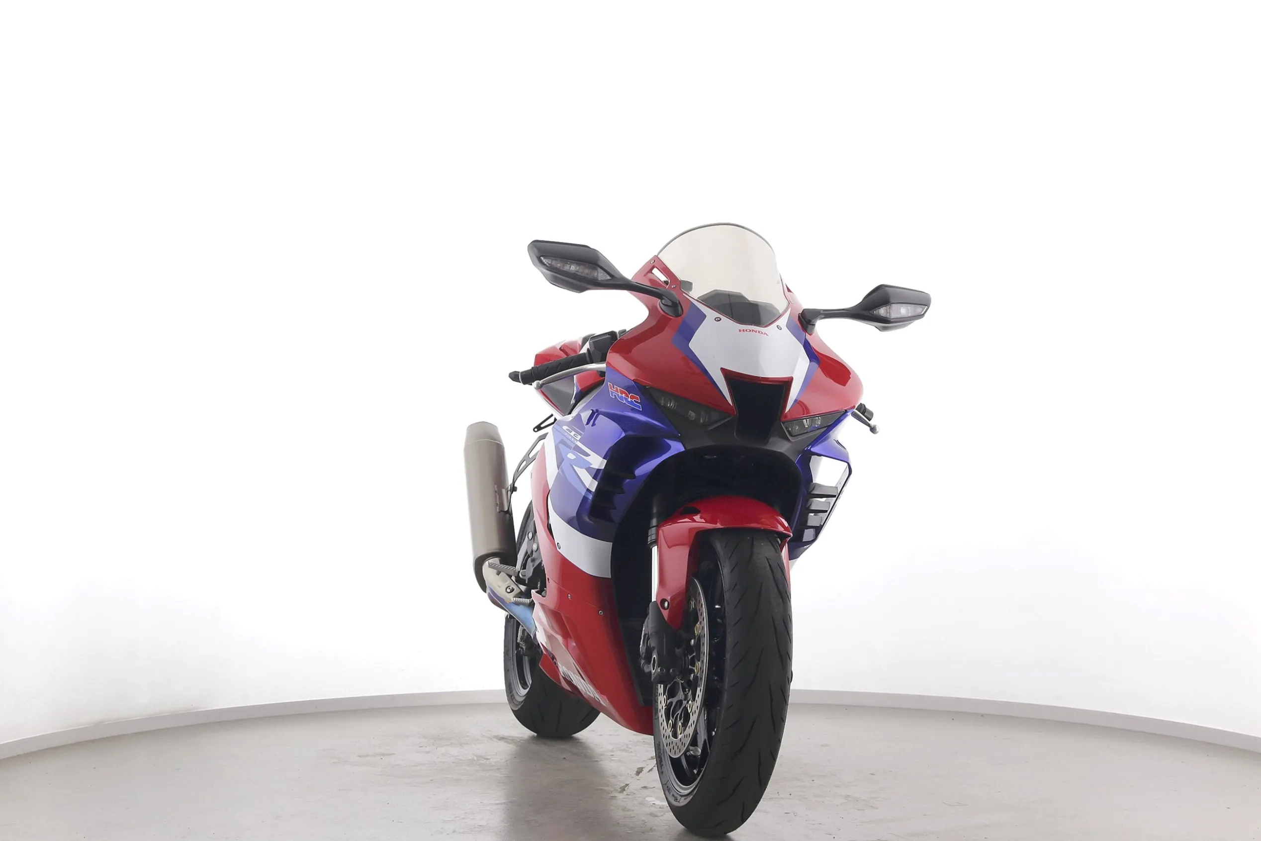 CBR 1000 RR-R FIREBLADE SC82