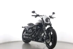 CVO PRO STREET BREAKOUT