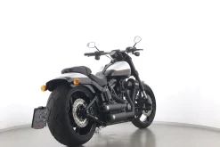 CVO PRO STREET BREAKOUT