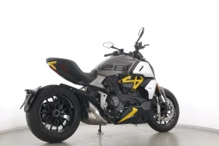 DIAVEL 1260