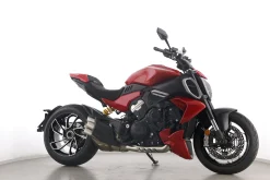 DIAVEL V4