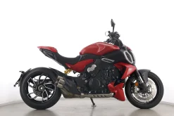 DIAVEL V4