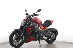 DIAVEL V4