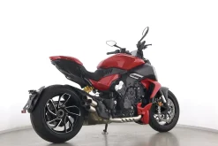 DIAVEL V4