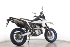 DR Z 4 SM SUPERMOTO
