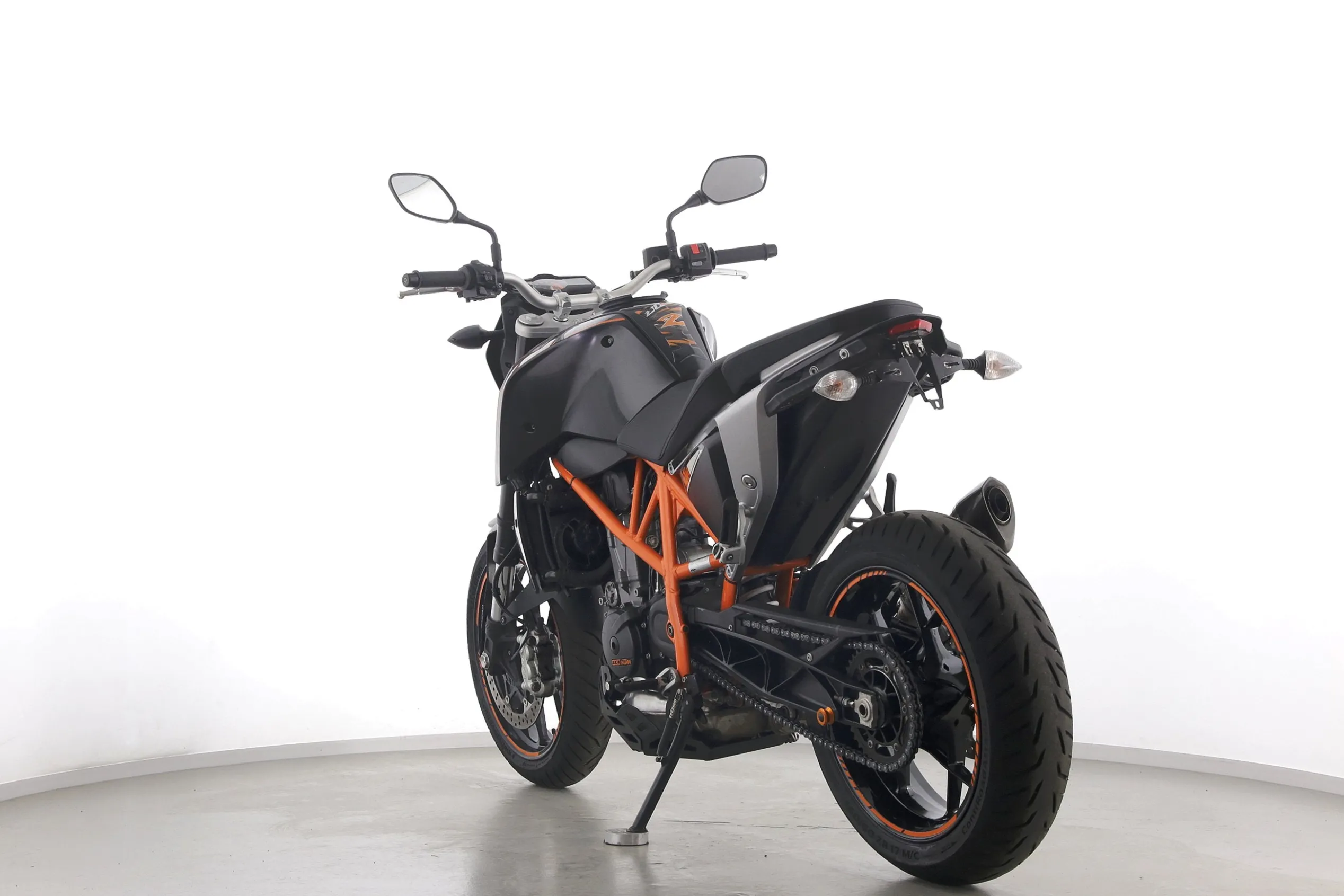 690 DUKE
