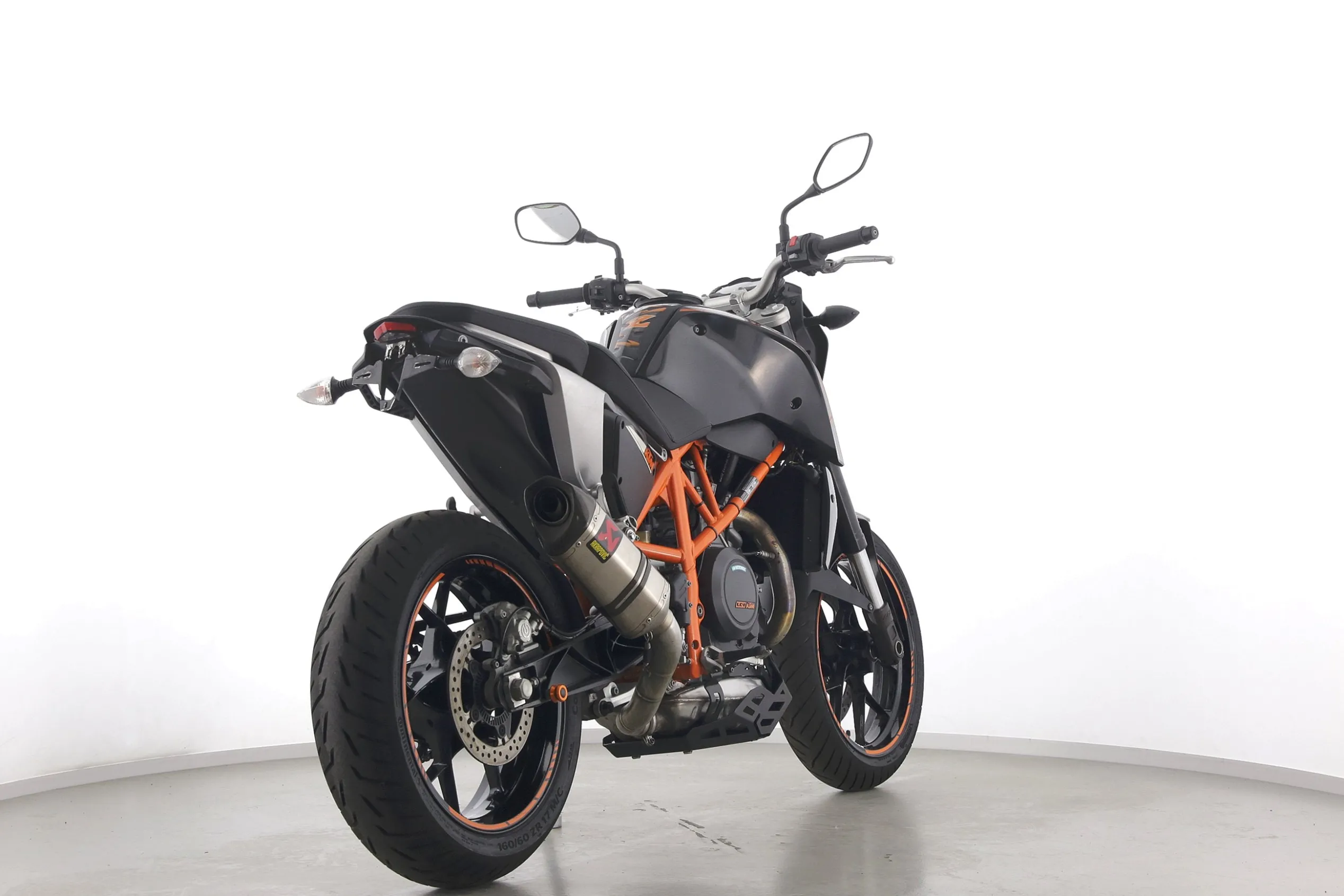 690 DUKE