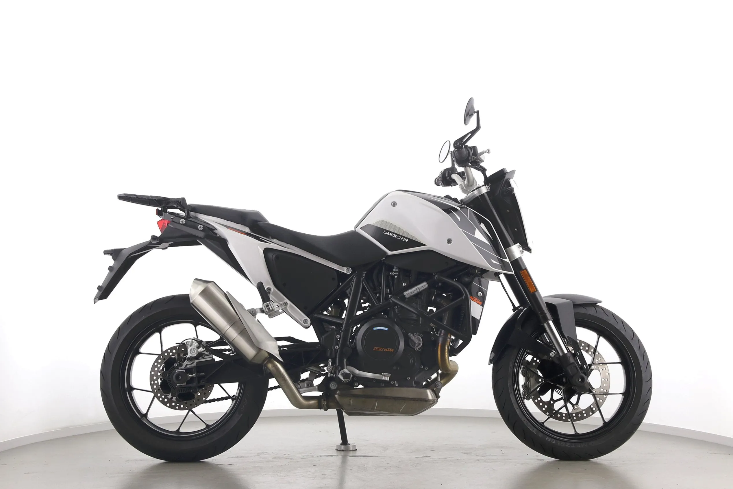 690 DUKE