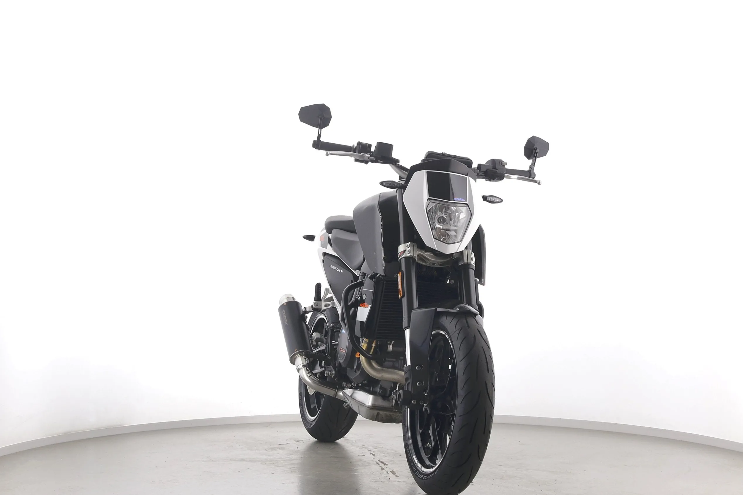 690 DUKE