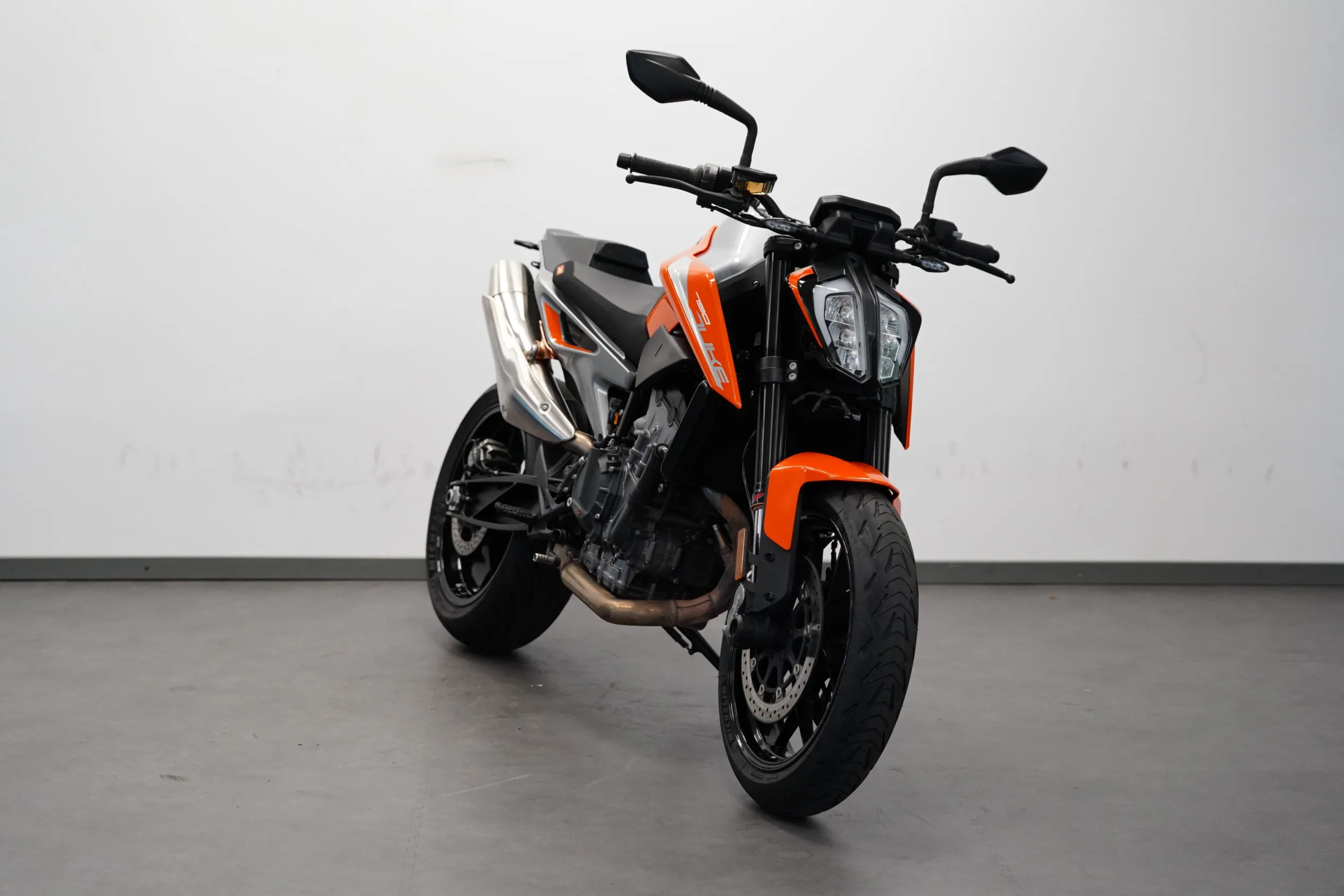 790 DUKE