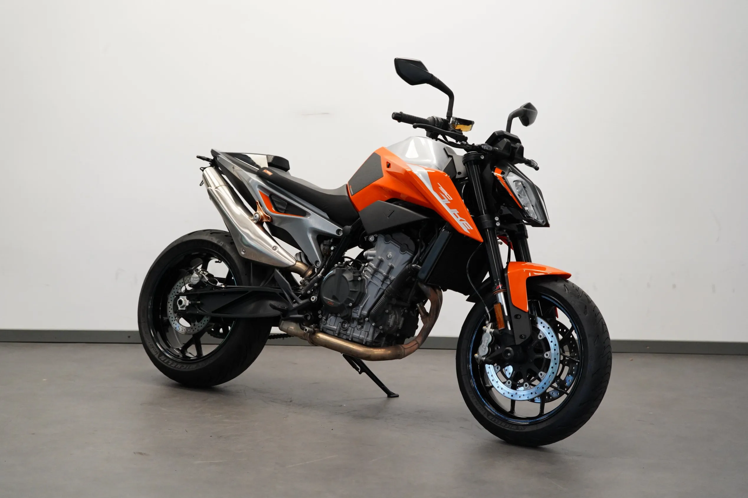 790 DUKE