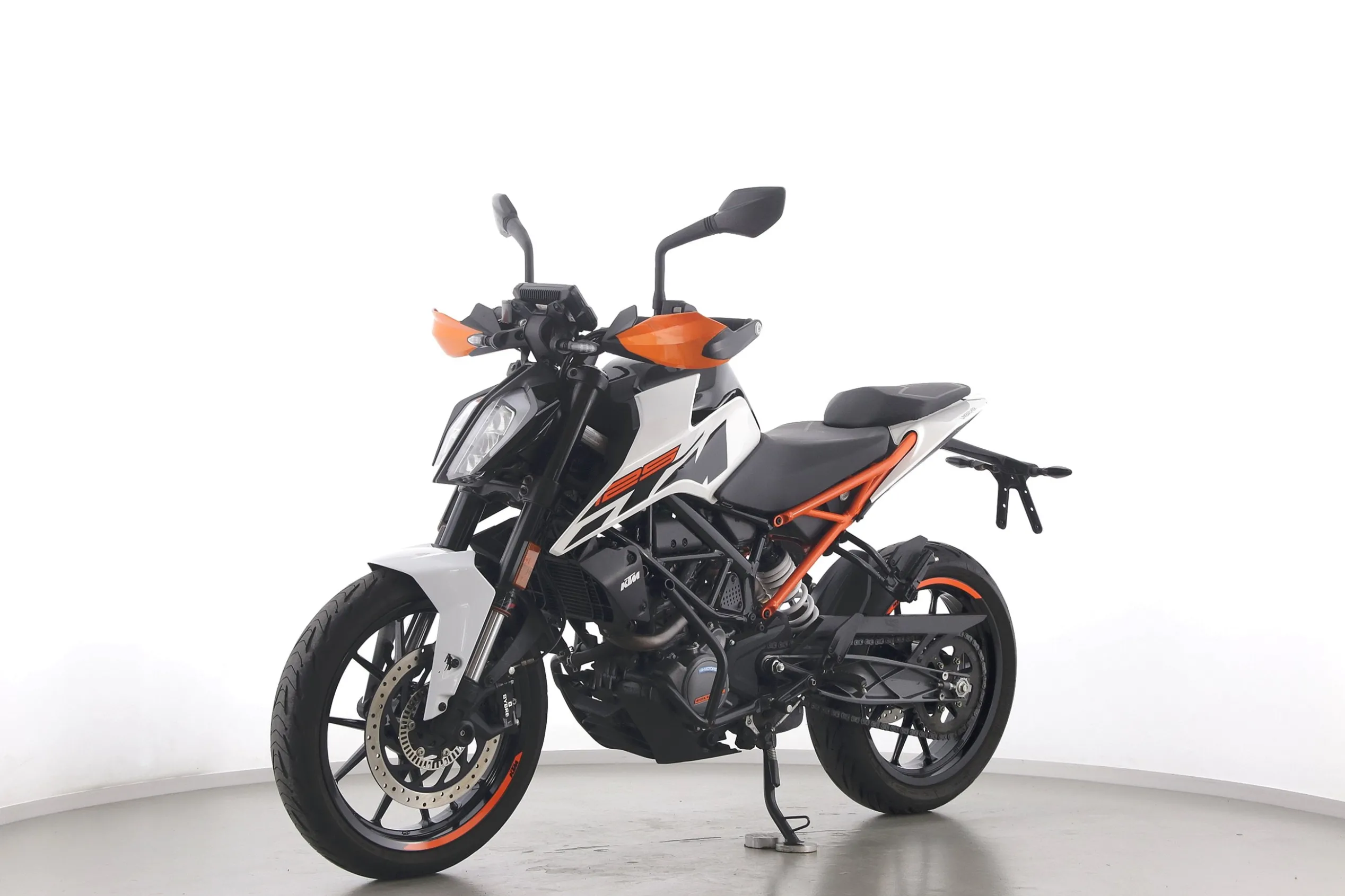 DUKE 125