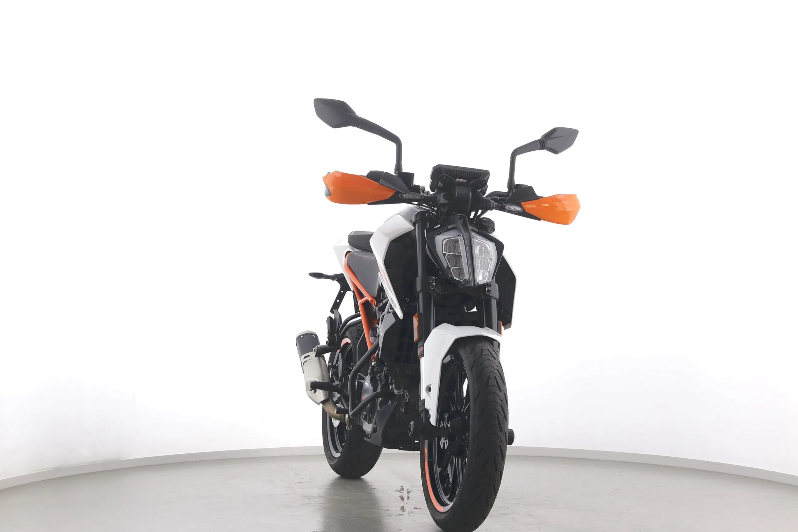DUKE 125