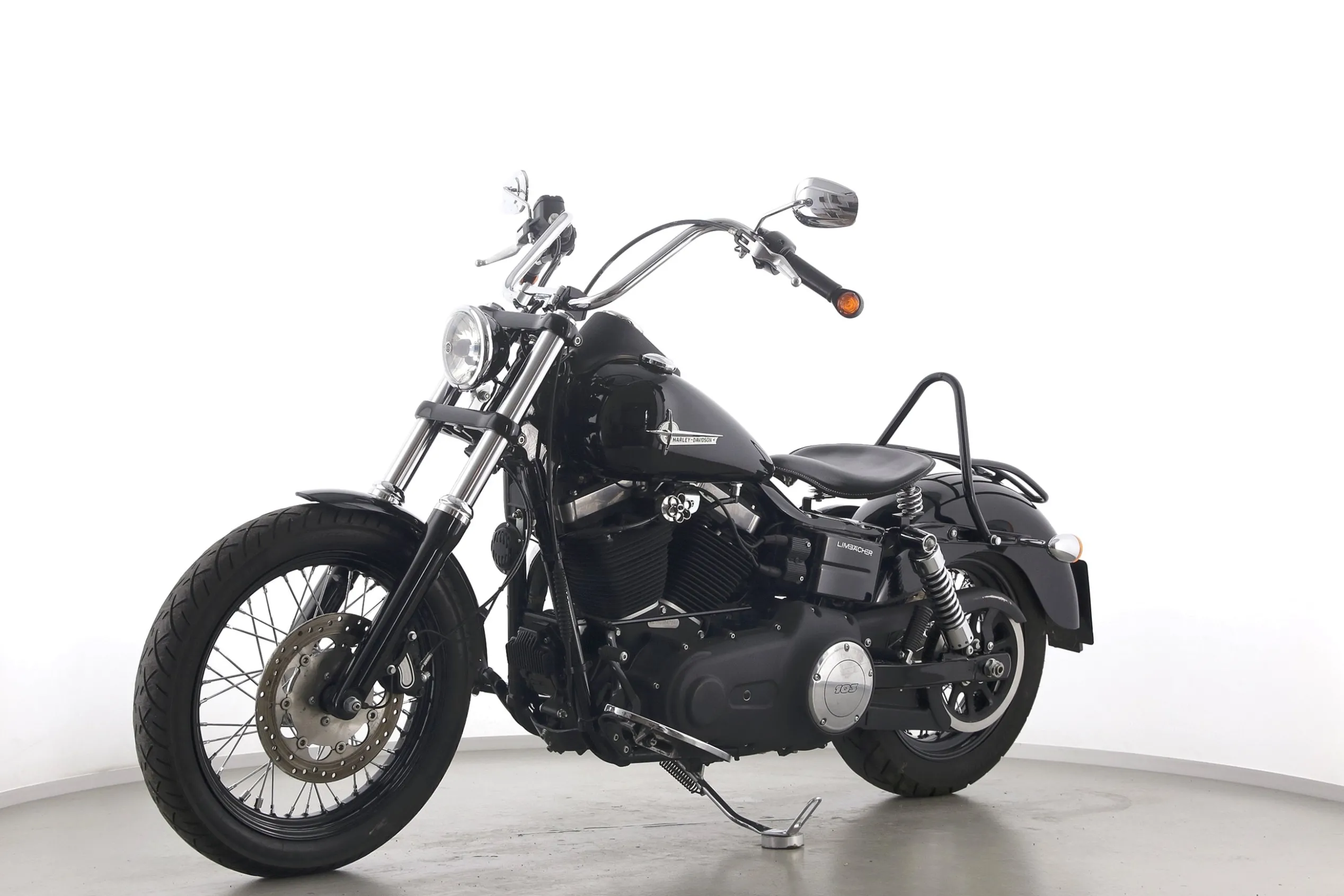 DYNA STREET BOB