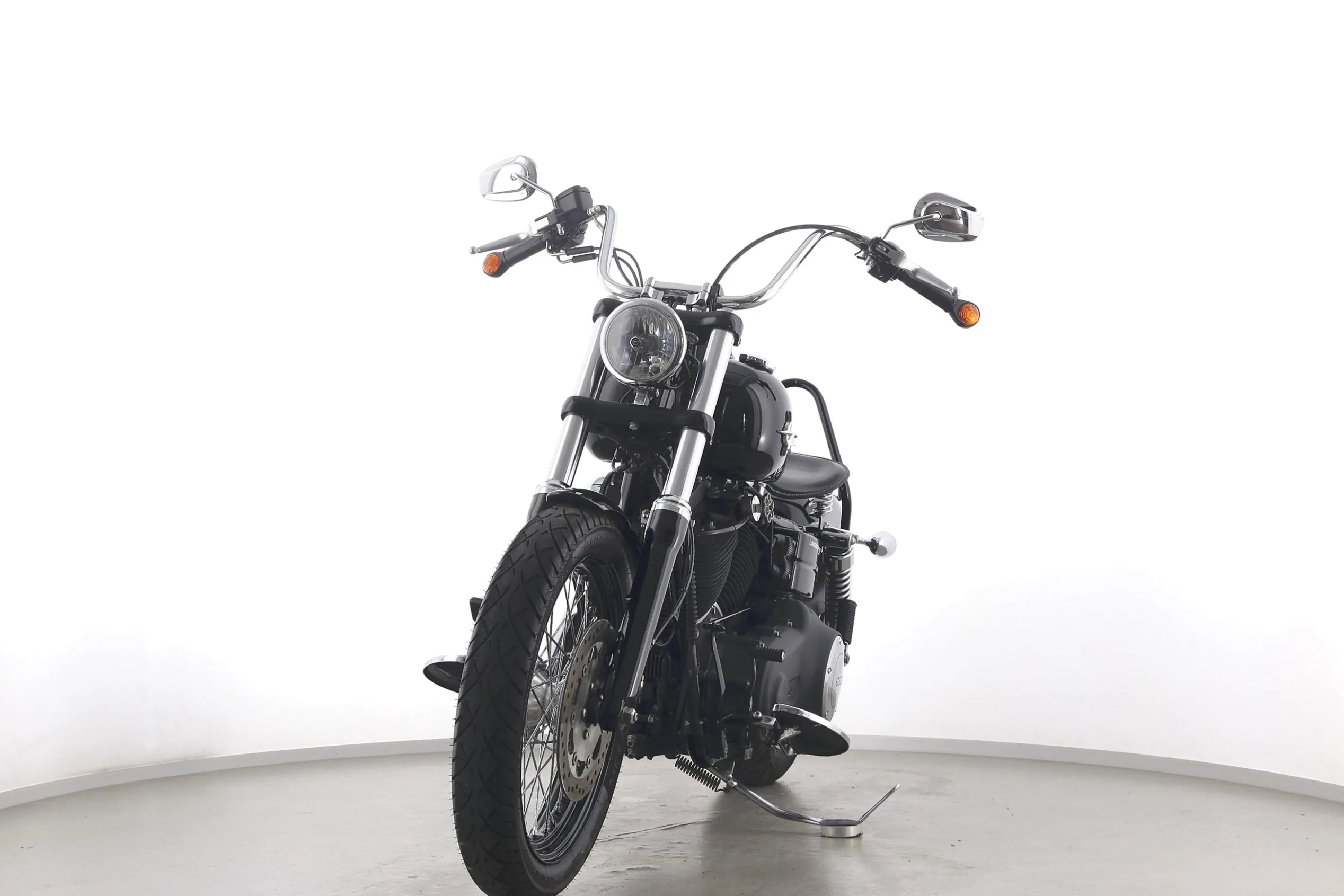 DYNA STREET BOB