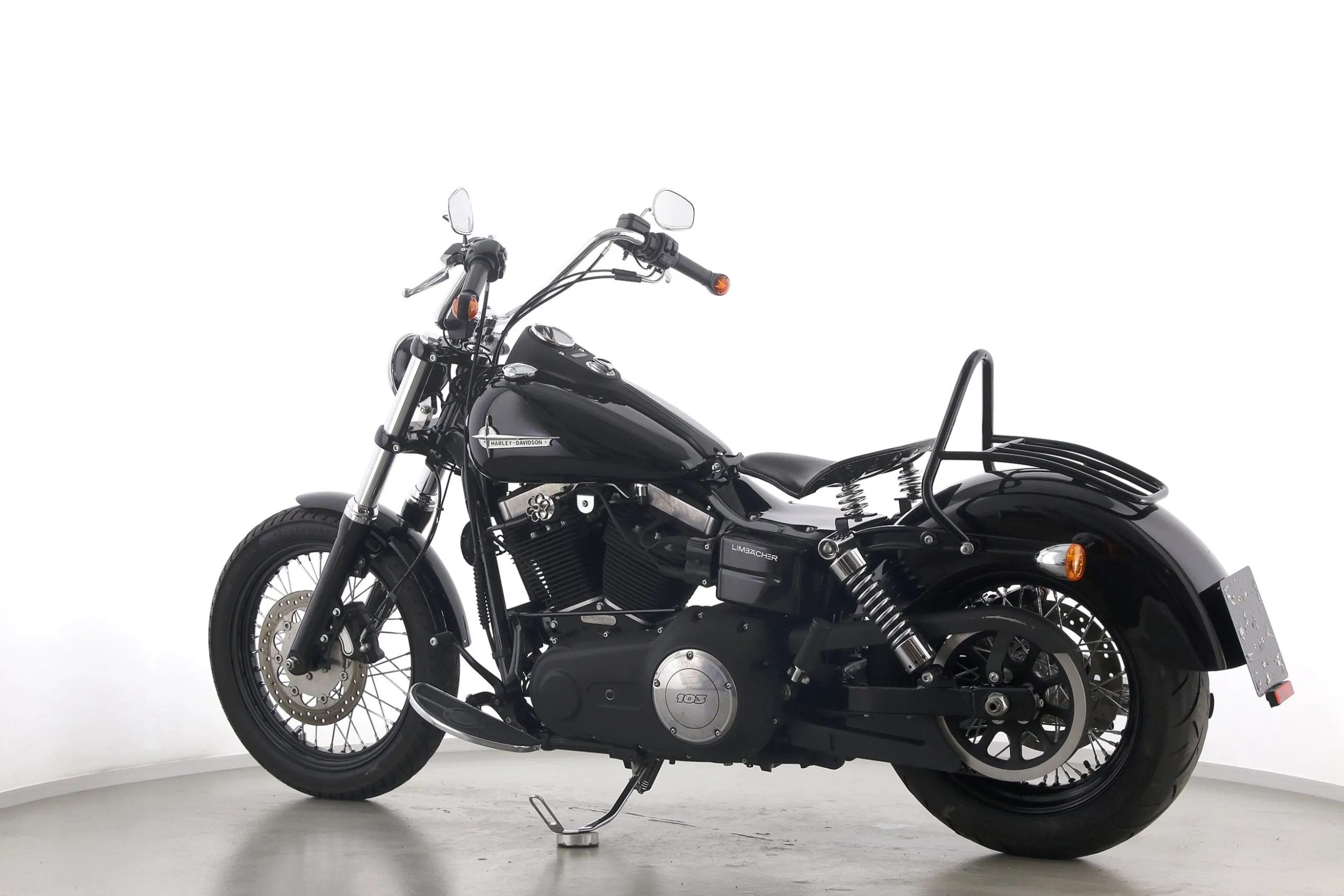 DYNA STREET BOB