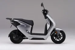 EM1 E