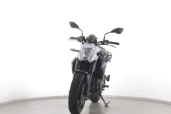 ER 6 N