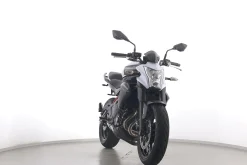 ER 6 N