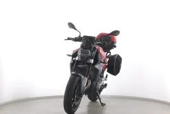 F 900 R