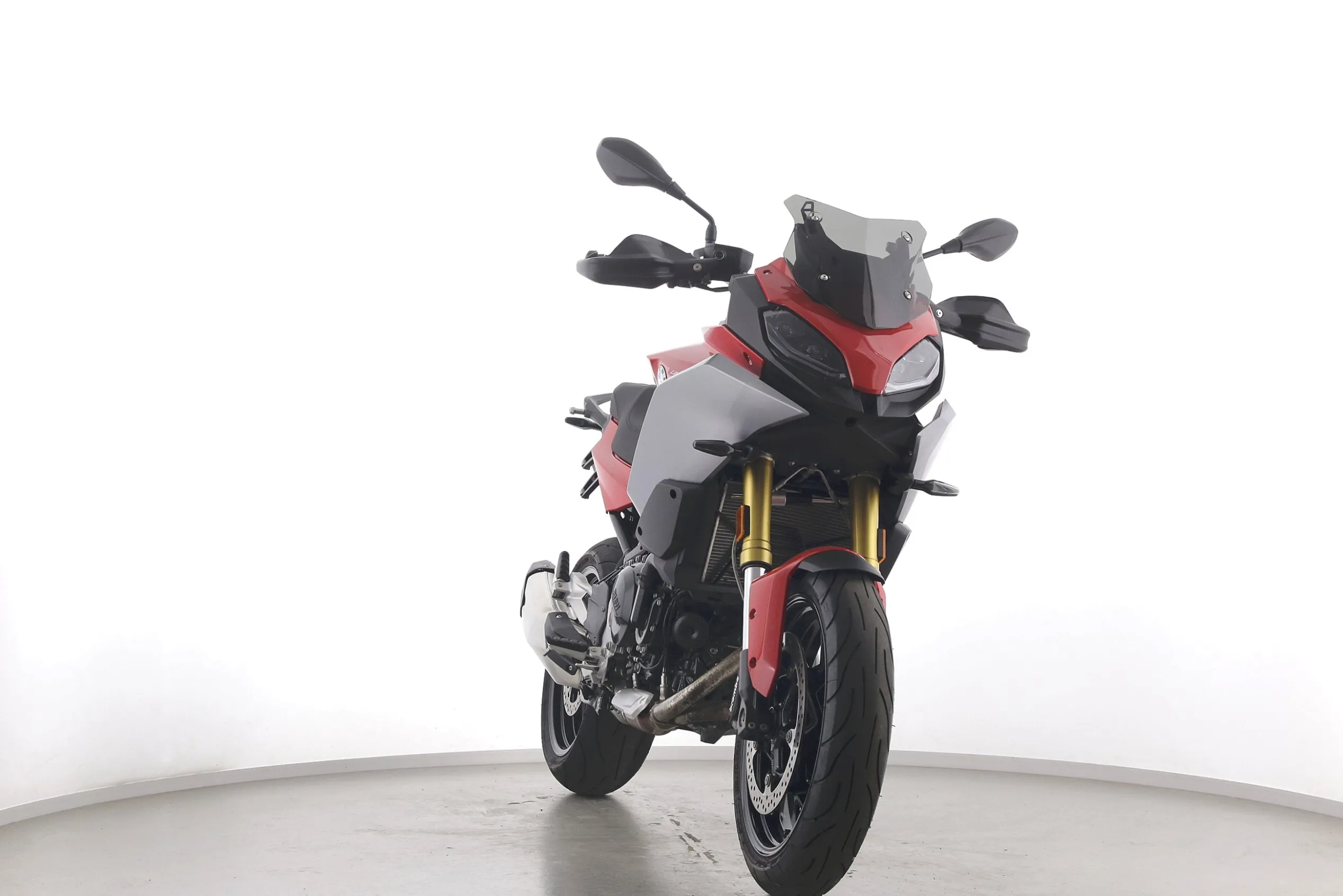 F 900 XR