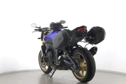 FZ 8 N