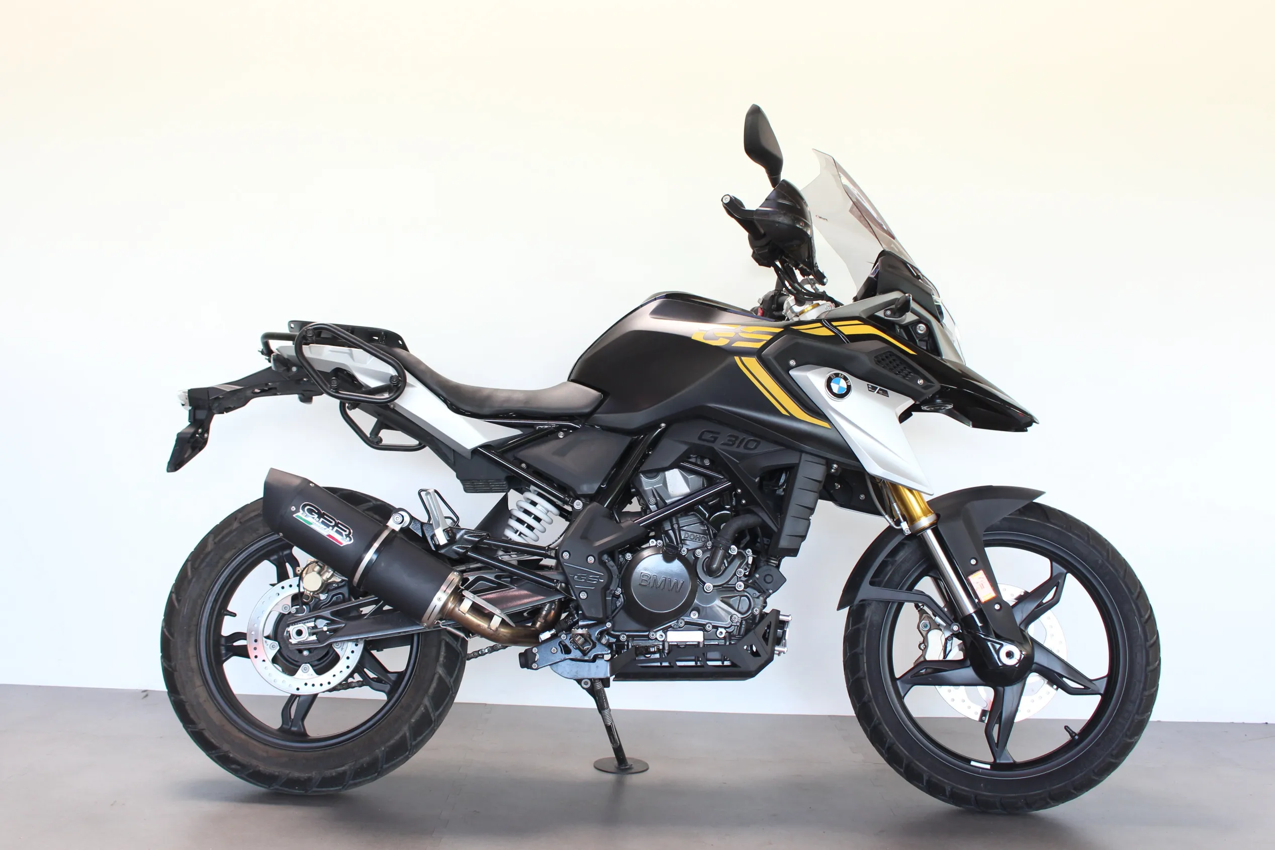 G 310 GS