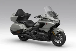 GL 1800 GOLDWING TOUR DCT