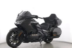 GL 1800 GOLD WING TOUR DCT