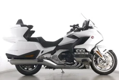 GL 1800 GOLD WING TOUR DCT