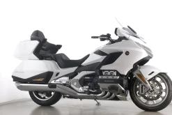 GL 1800 GOLD WING TOUR DCT