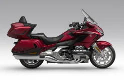 GL 1800 GOLD WING TOUR DCT