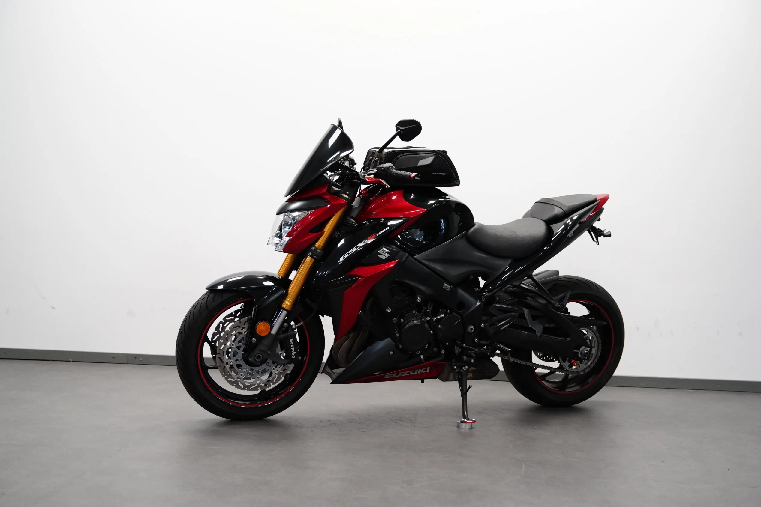 GSX S 1000