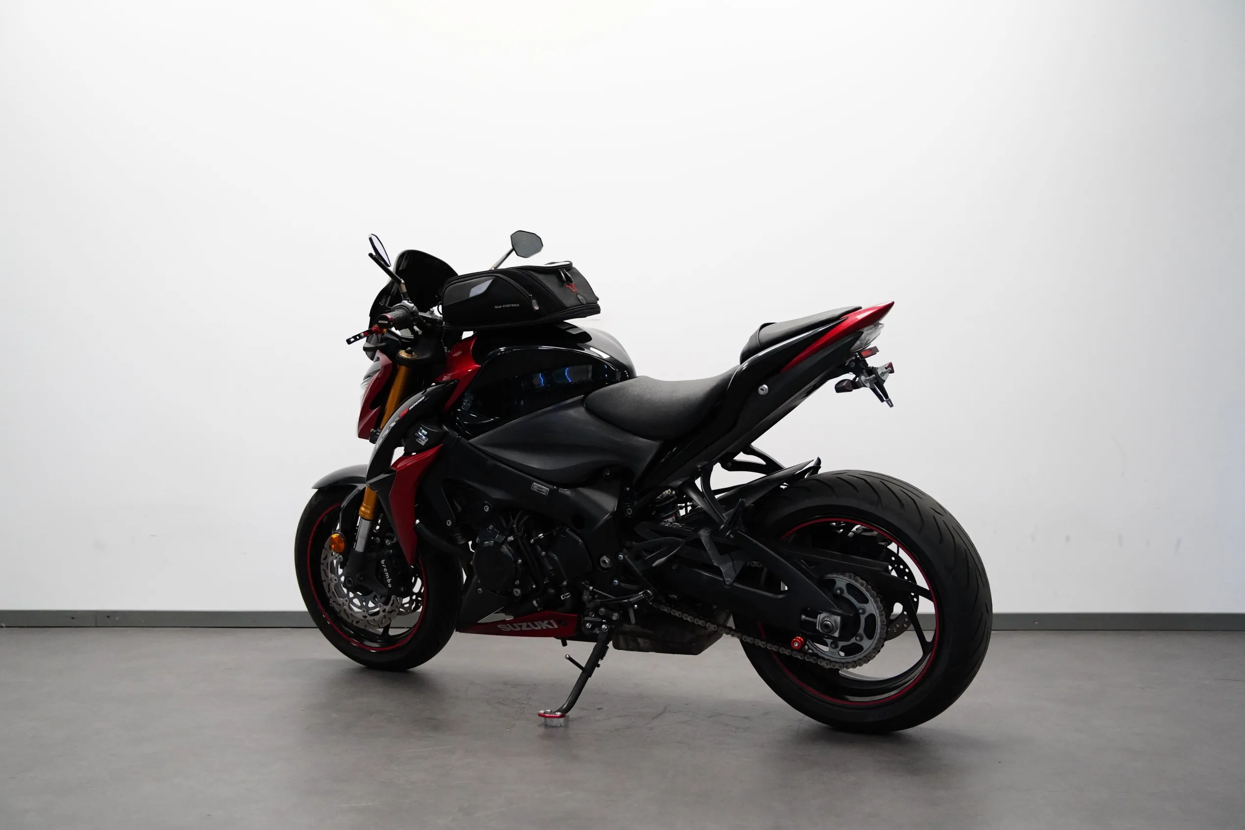GSX S 1000